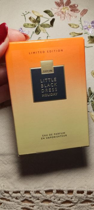 Woda perfumowana Avon Little Black Dress Holiday 50 ml