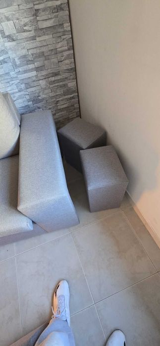 Sofá com chaise long