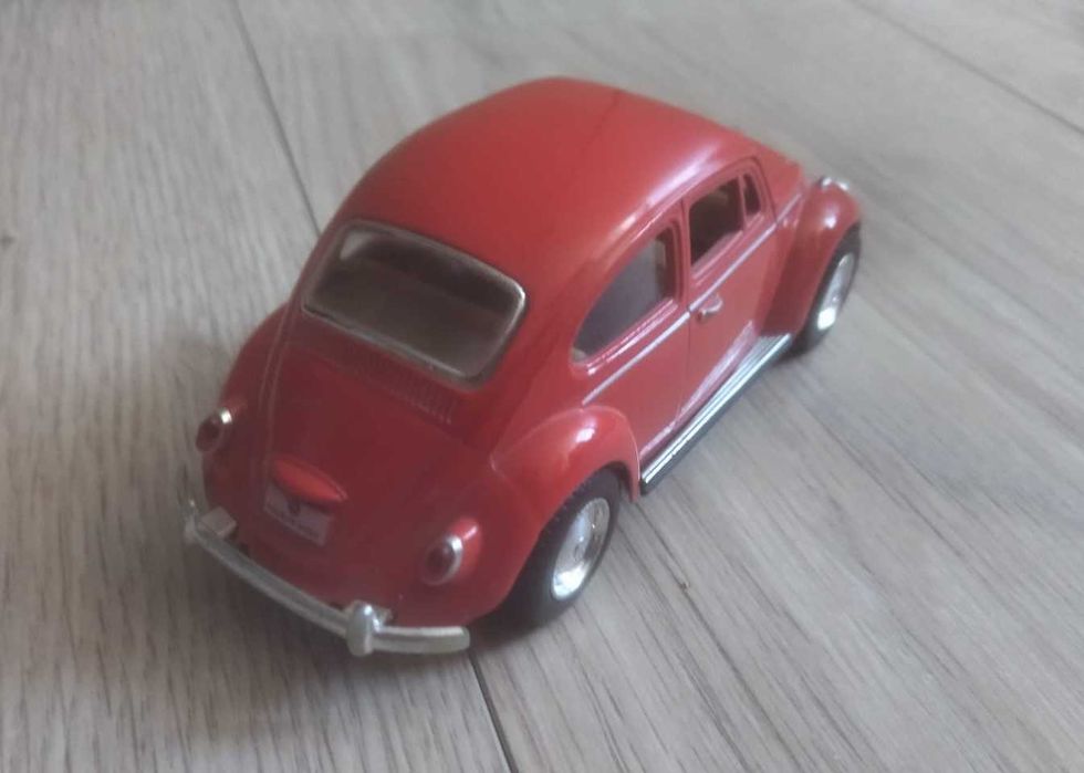 Model VW Garbus Classic 1967 1:32 z napędem