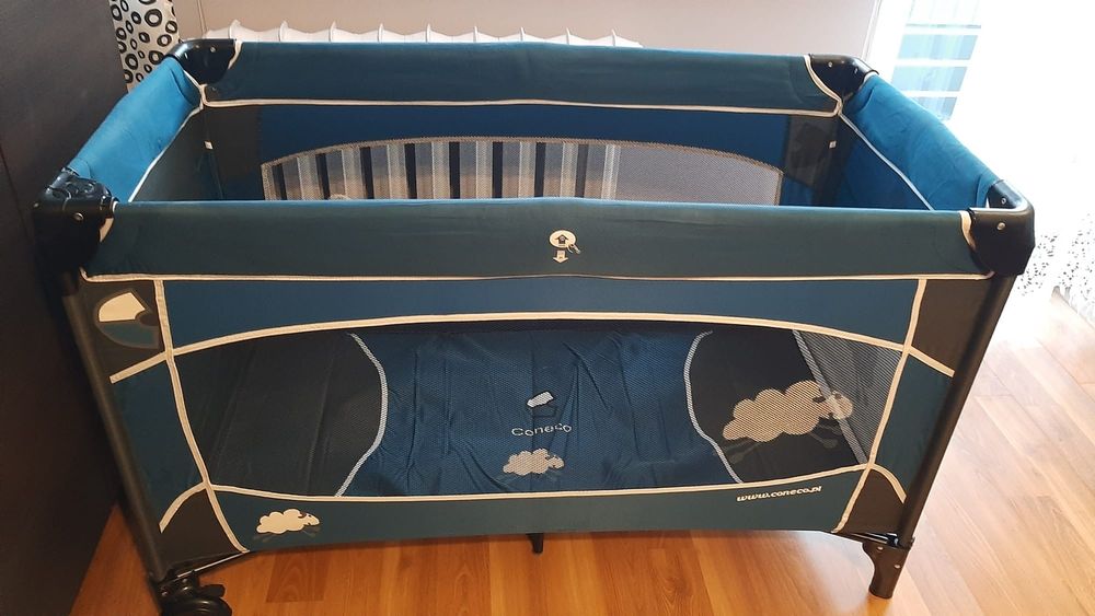 Łóżeczko turystyczne dla dziecka