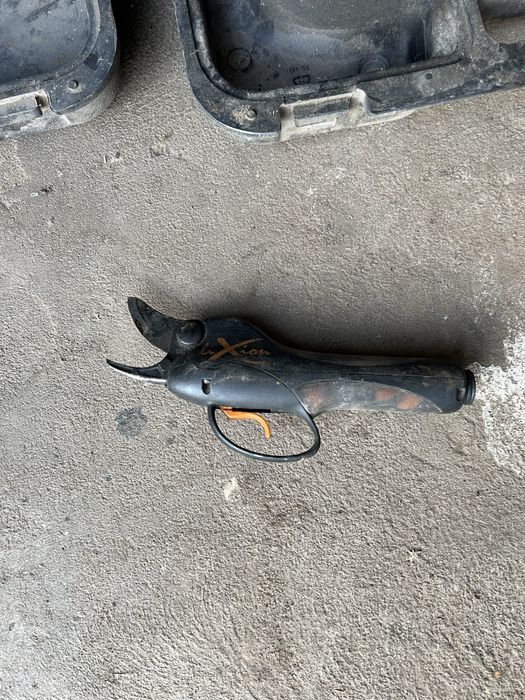 Sekator elektryczny pellenc sekator do cięcia sadu jabłoni