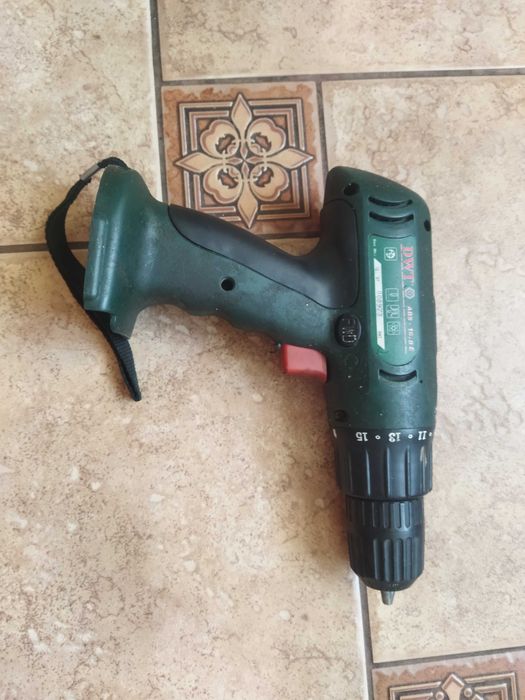 Шуруповёрт аккумуляторный DWT,Bosch,DeWаlt(на запчасти).