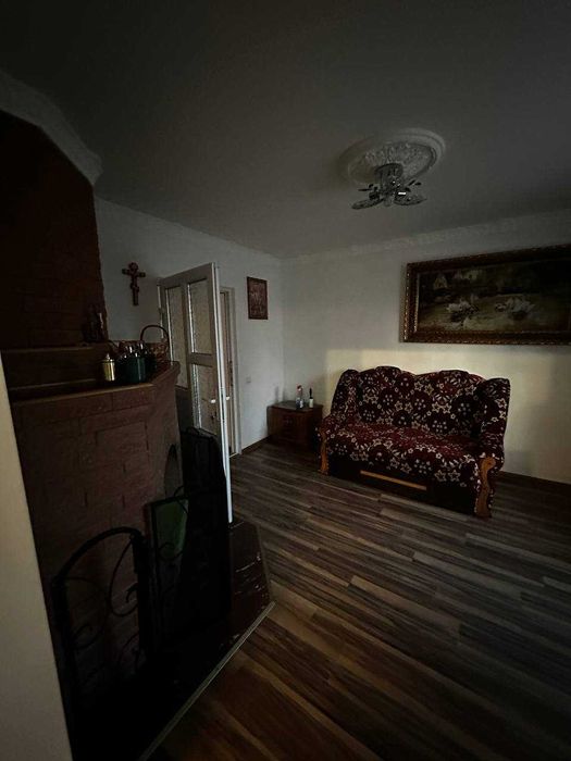 Продається дім у Біловарцях
