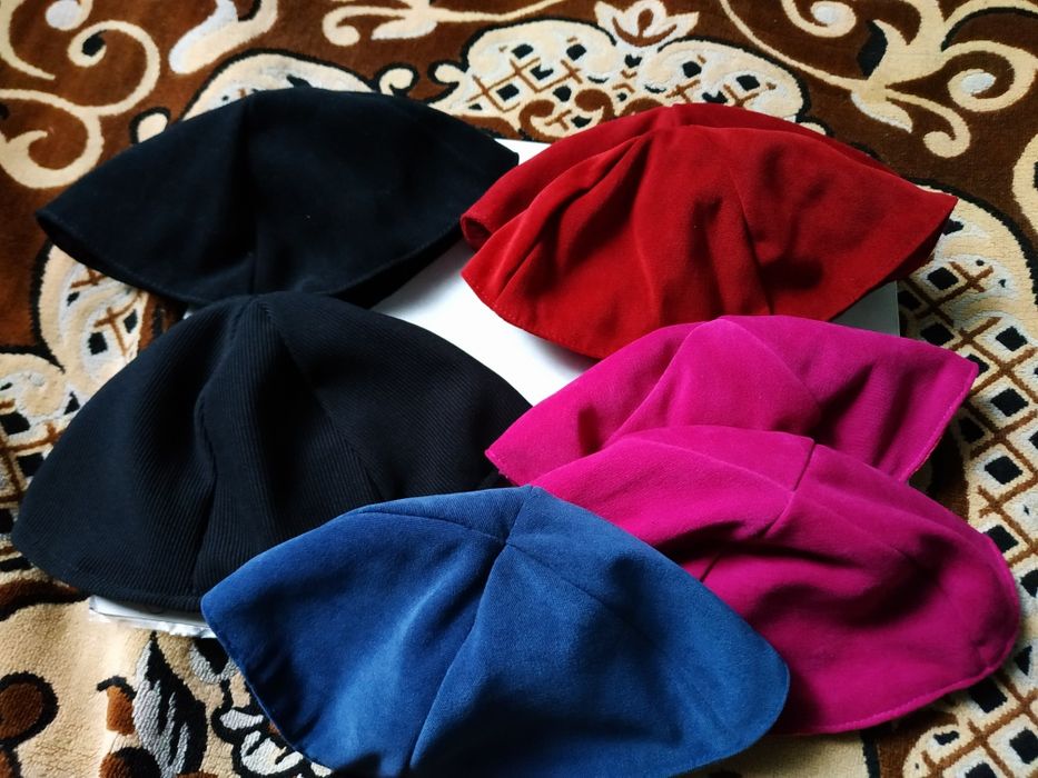 Кипы ермолки еврейские новые.