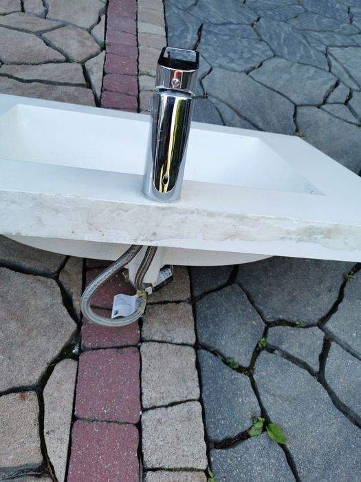 Umywalka łazienkowa meblowa