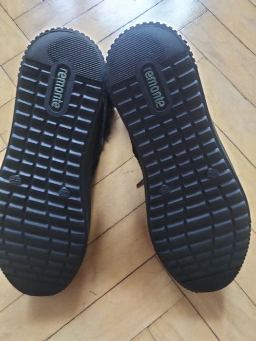 Remonte Botki damskie ocieplane  Black czarne