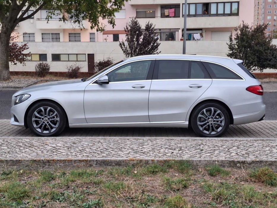 Mercedes-Benz C200d Nacional 2018 ACEITO RETOMA — photo 3