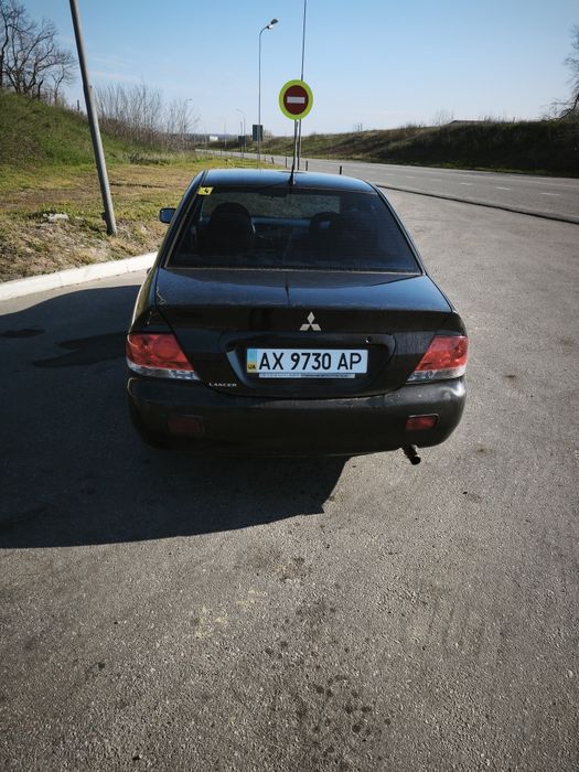 Продам Mitsubishi Lancer 9 1.6м/т