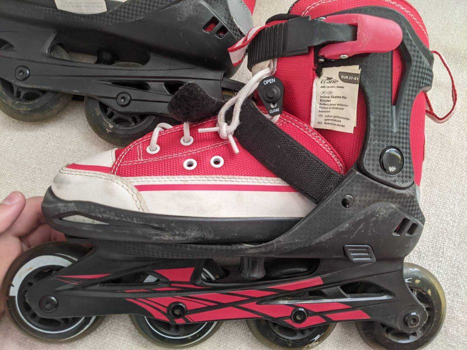 Роликові ковзани дитячі, регулюються на розмір 37-41