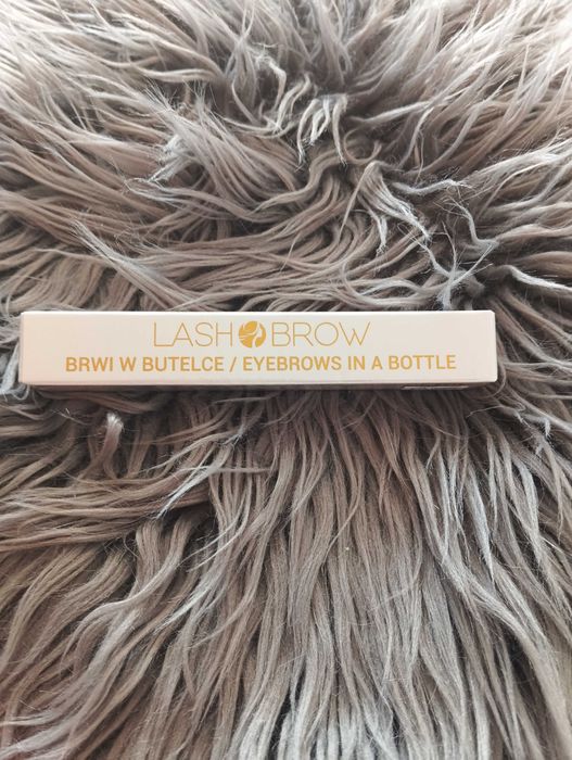 Brwi w butelce LASH BROW