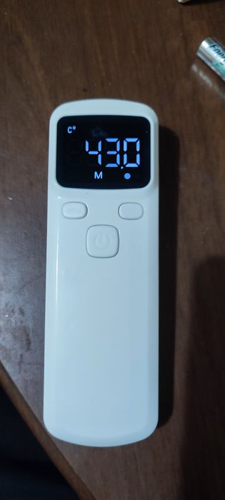 Продаю инфракрасный термометр JK-A007