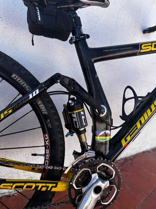 Bicicleta Scott carbono MC10 Genius