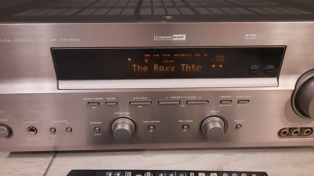 Yamaha Amplituner RX-V559