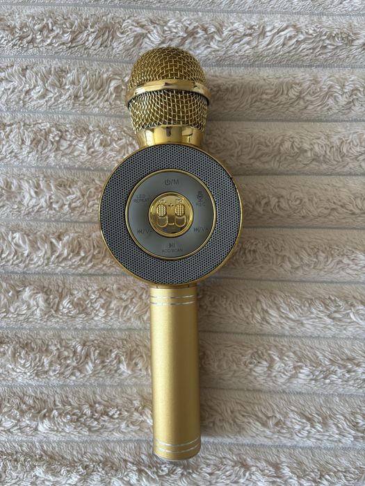 Бездротовий караоке-мікрофон