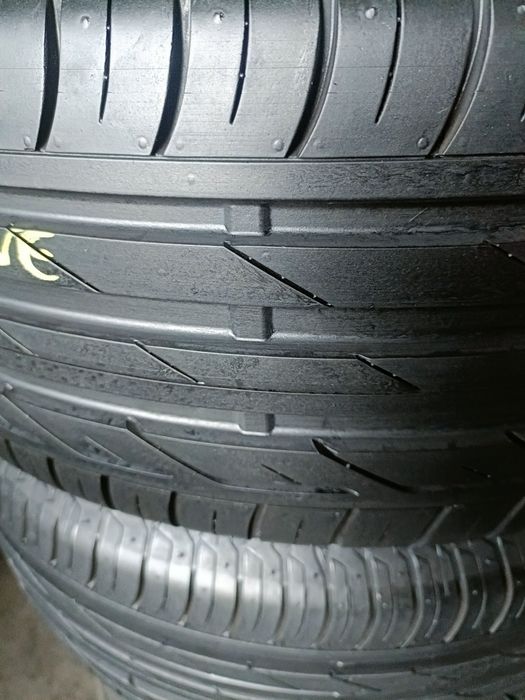 Pneus  205/50/16