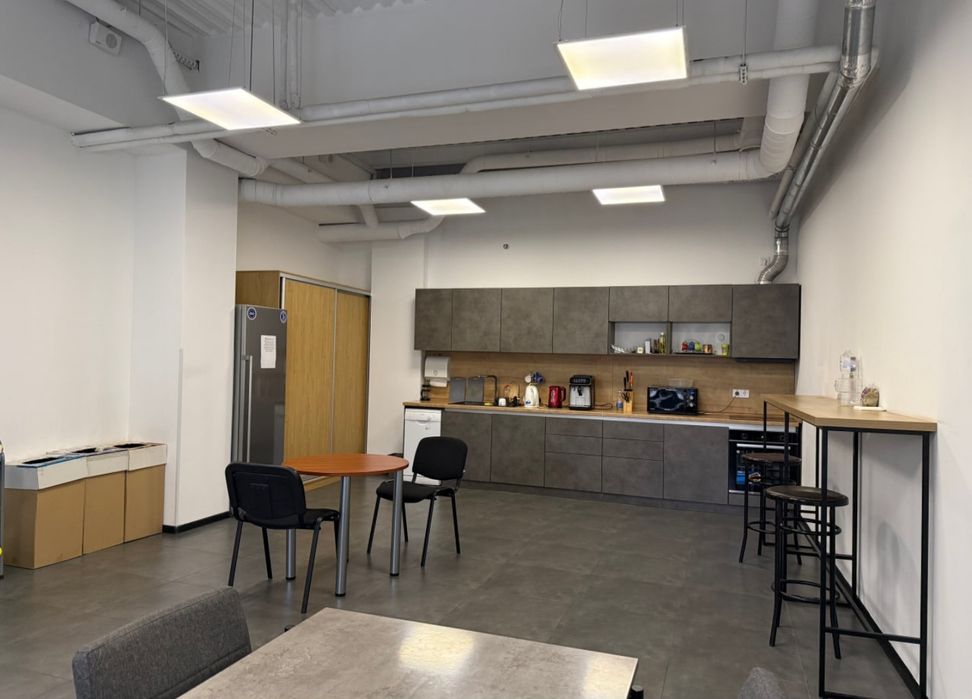 Оренда Офісу 266 m² + 362 m² | Без Комісії | Центр Міста | м.Олімпійська