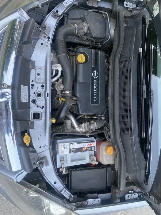 Opel Zafira B 1.7 дизель