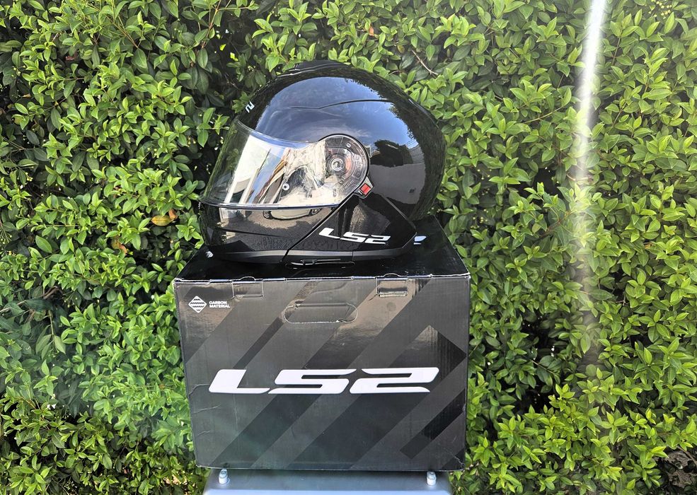 Capacete modular - LS2 Strobe 2 FF908 - Black Gloss