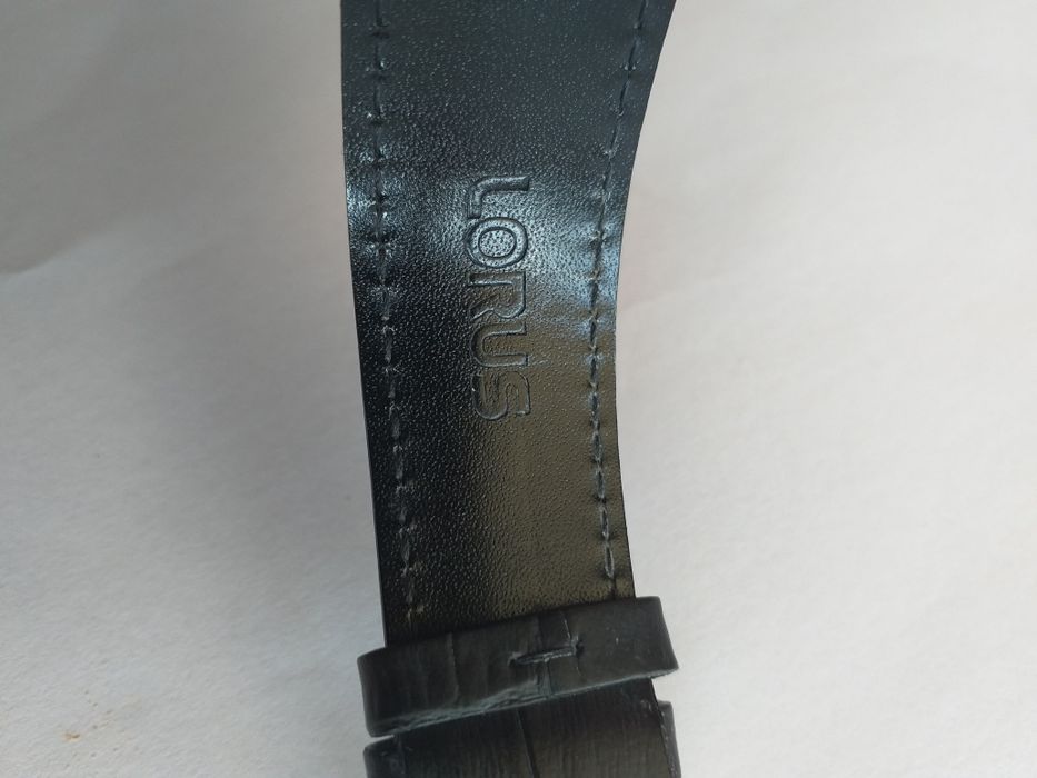 Zegarek Lorus model  VJ42-X041