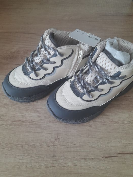 Кросівки Zara нові