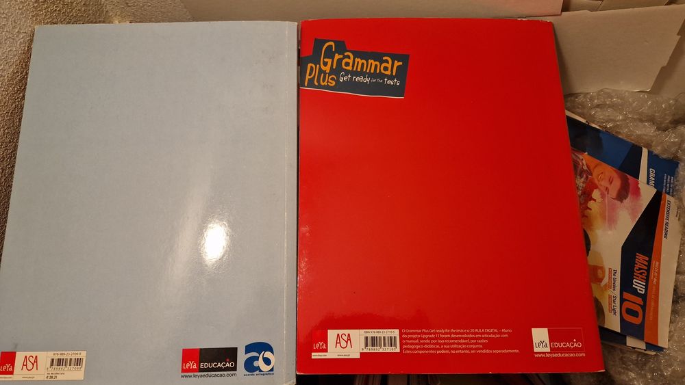 Livro inglês - Upgrade 11