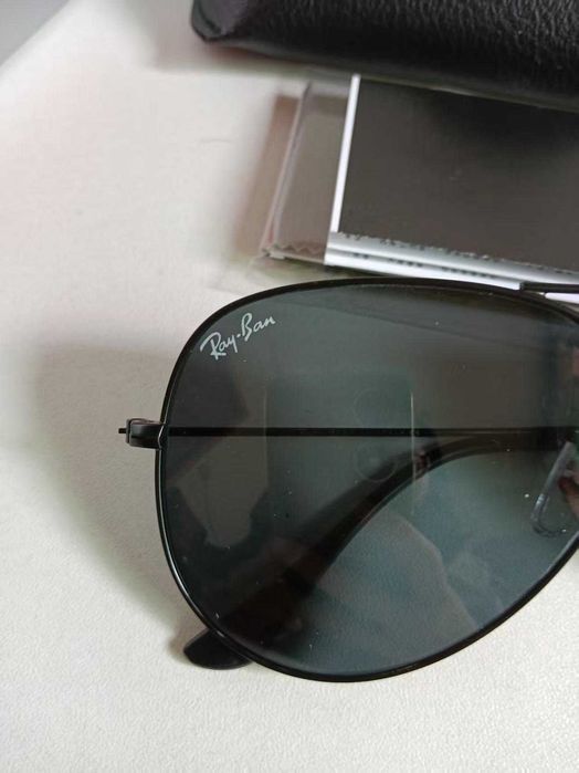 Ray-Ban Aviator  – Kultowy Model ，Czarny