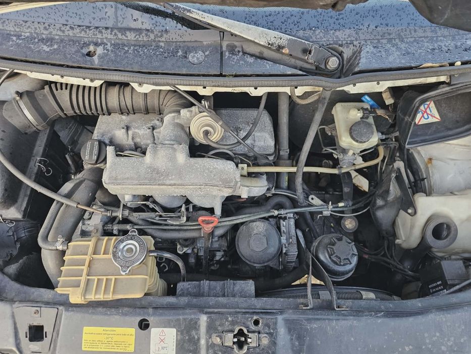 Mercedes vito 108D 6 lugares *426.000km*