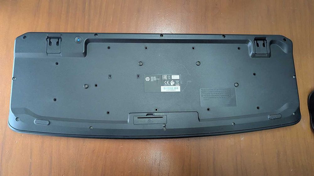 HP - Teclado + Rato s/Fios KBIM e G33M