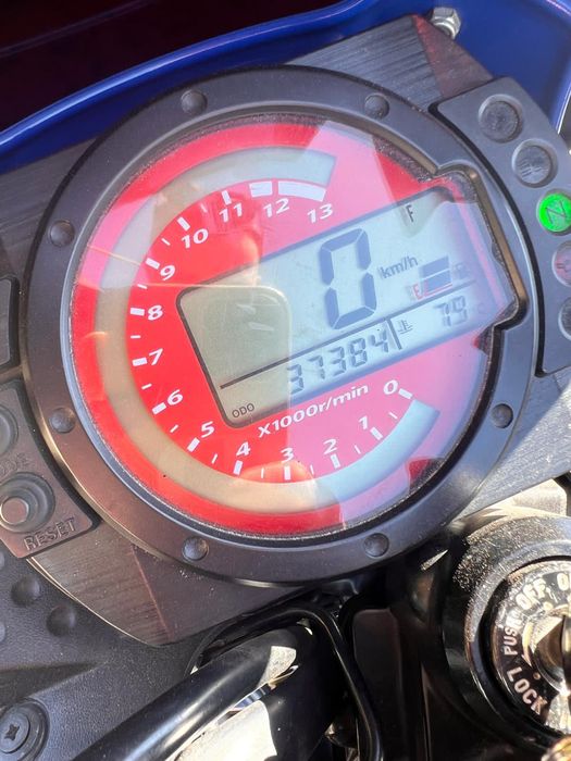 Kawasaki z 750 cc ( hornet da Kawasaki)