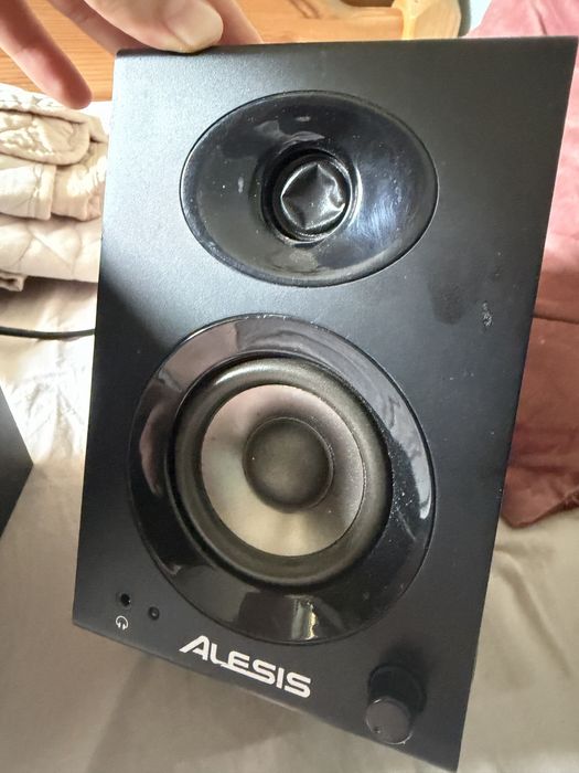 Głośniki Alesis Elevate 3