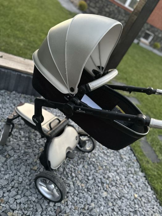 Коляска  Mima Xari. 2 в 1