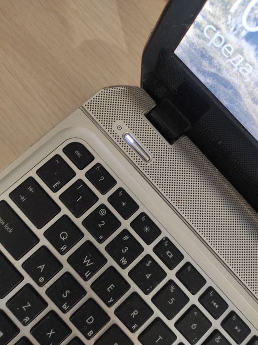 Ноутбук HM Envy M6 2.7 Ghz 4gb оперативка