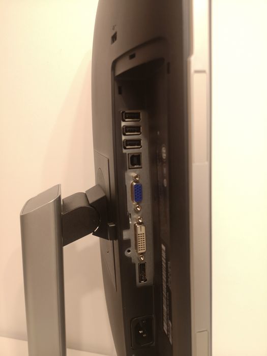 Monitor Dell 22"442673093789634564