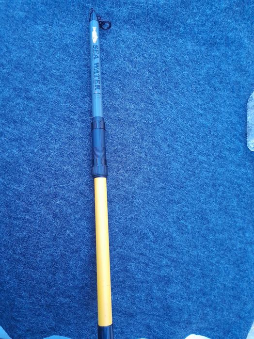 Vendo 2 canas de pesca impecáveis