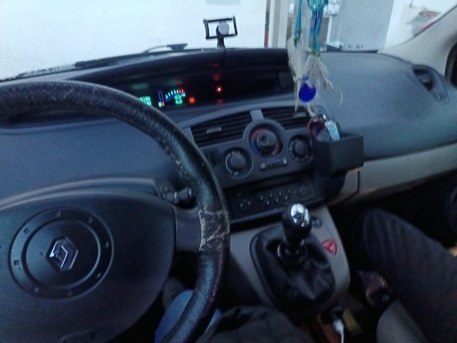 Vendo ou troco carrinha