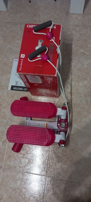 Aparelho exercícios de cardio e outros