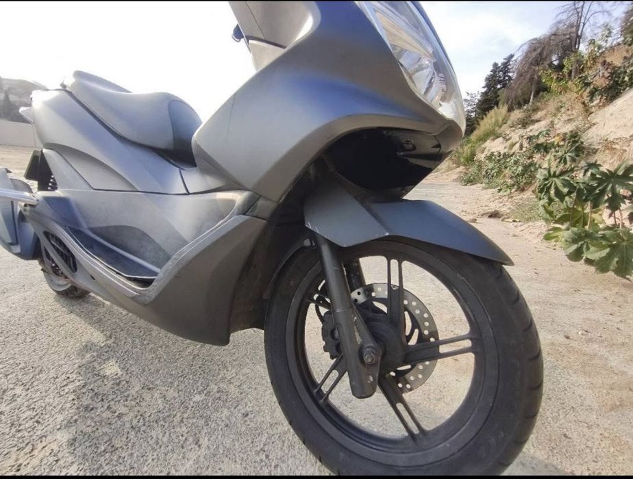 Honda PCX 125 (2016) - Excelente estado - 40.000 km
