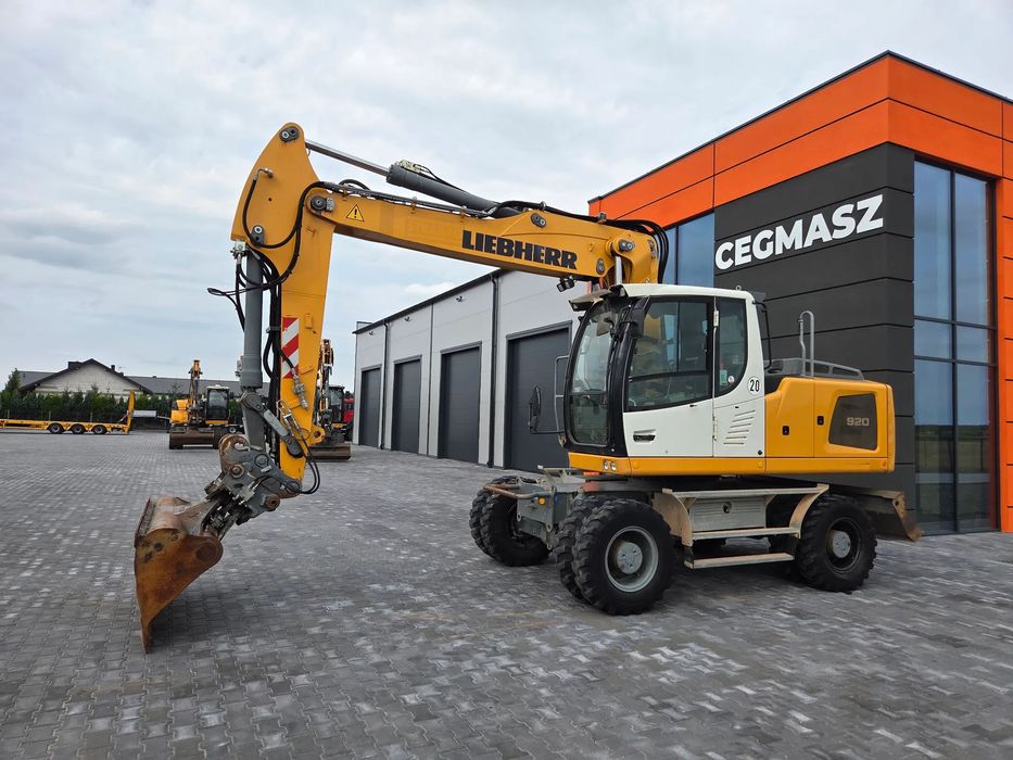 Liebherr A920 / z Niemiec / Stan idealny /