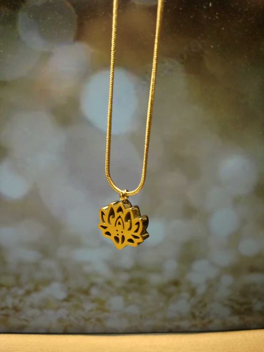 Colar em Aço Inoxidável