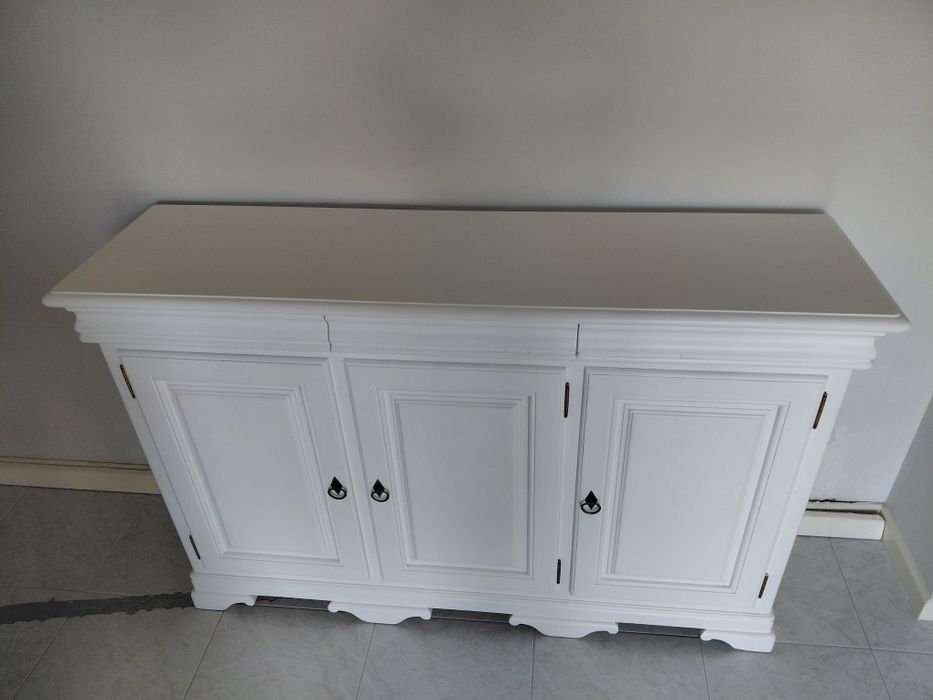 Aparador lacado branco