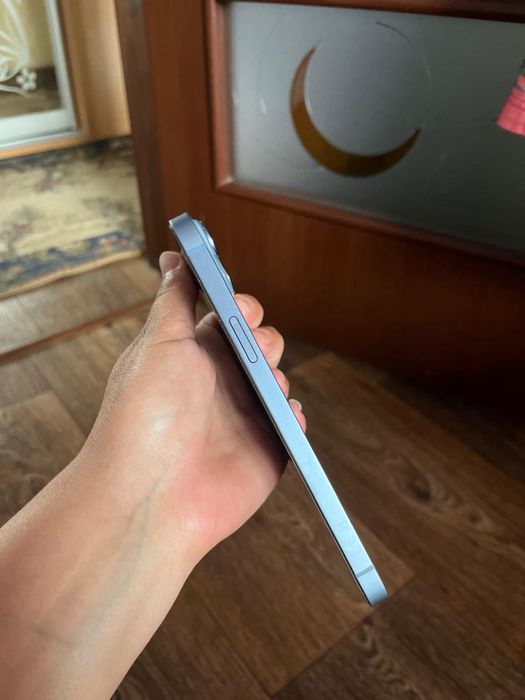 Продам айфон 14 плюс