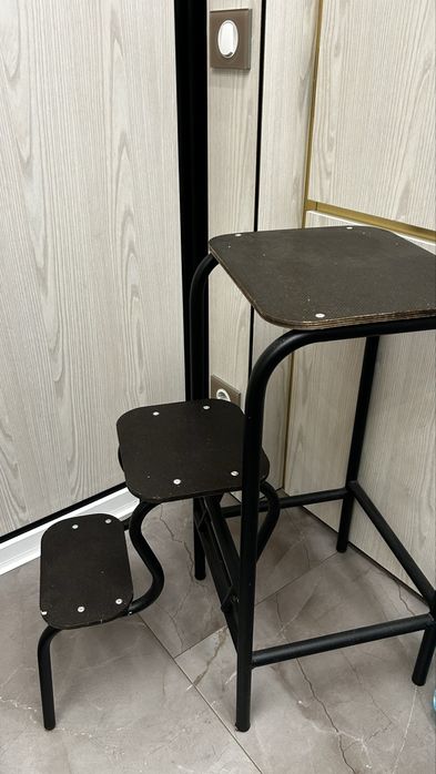 Стілець драбина.