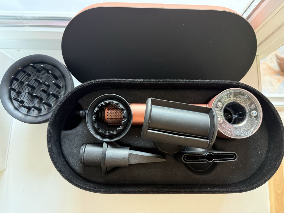Фен для волосся DYSON