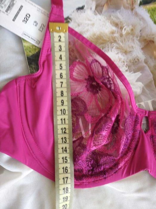 Новий якісний бюстгальтер без поролону, 70 D, Marks&Spencer , Шрі-Ланка
