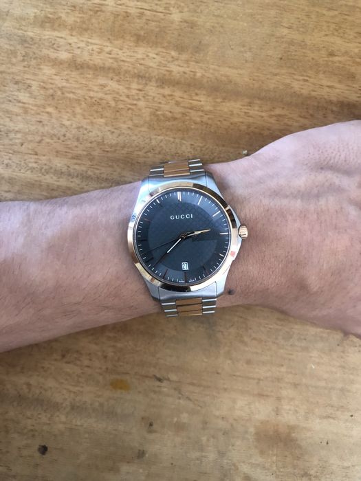 Relógio Gucci G Timeless