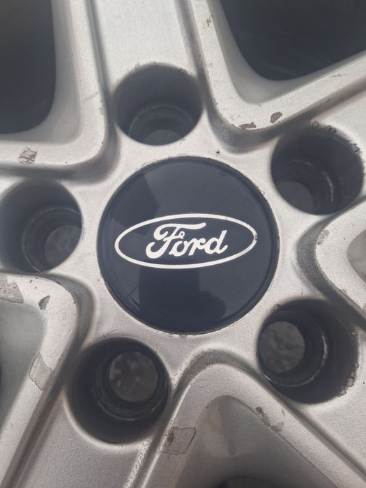 Jante Alumínio Ford com Pneu 205/55R16