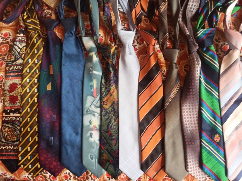 Krawaty 46 sztuk
