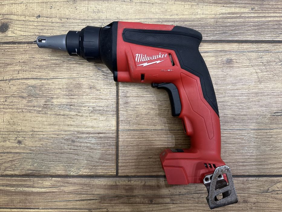 Wkrętarka do płyt GK Milwaukee M18 FSG