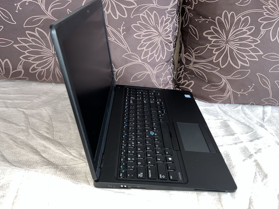 Dell Latitude 5580 i5 16 Gb Ram 256 Gb SSD Świetny stan
