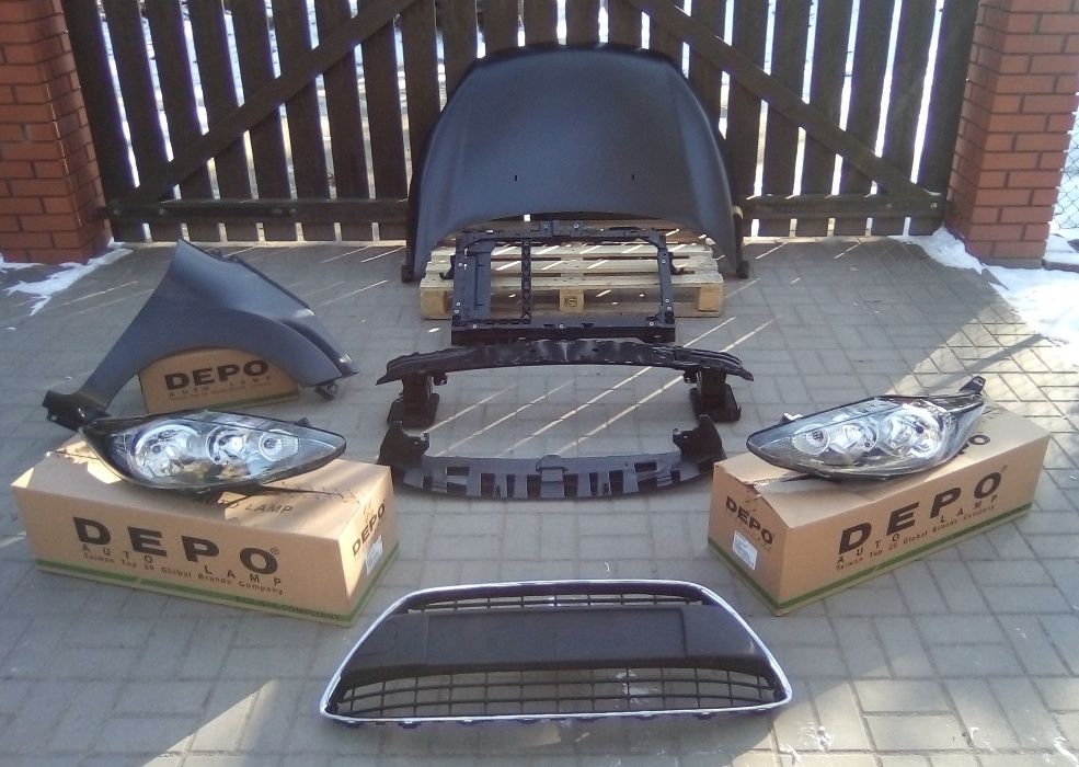 Ford Fiesta MK7 2008 - błotnik przedni prawy nowy